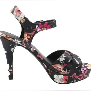 Guess Floral Black Women's Heels - Fabric/Size 6.5